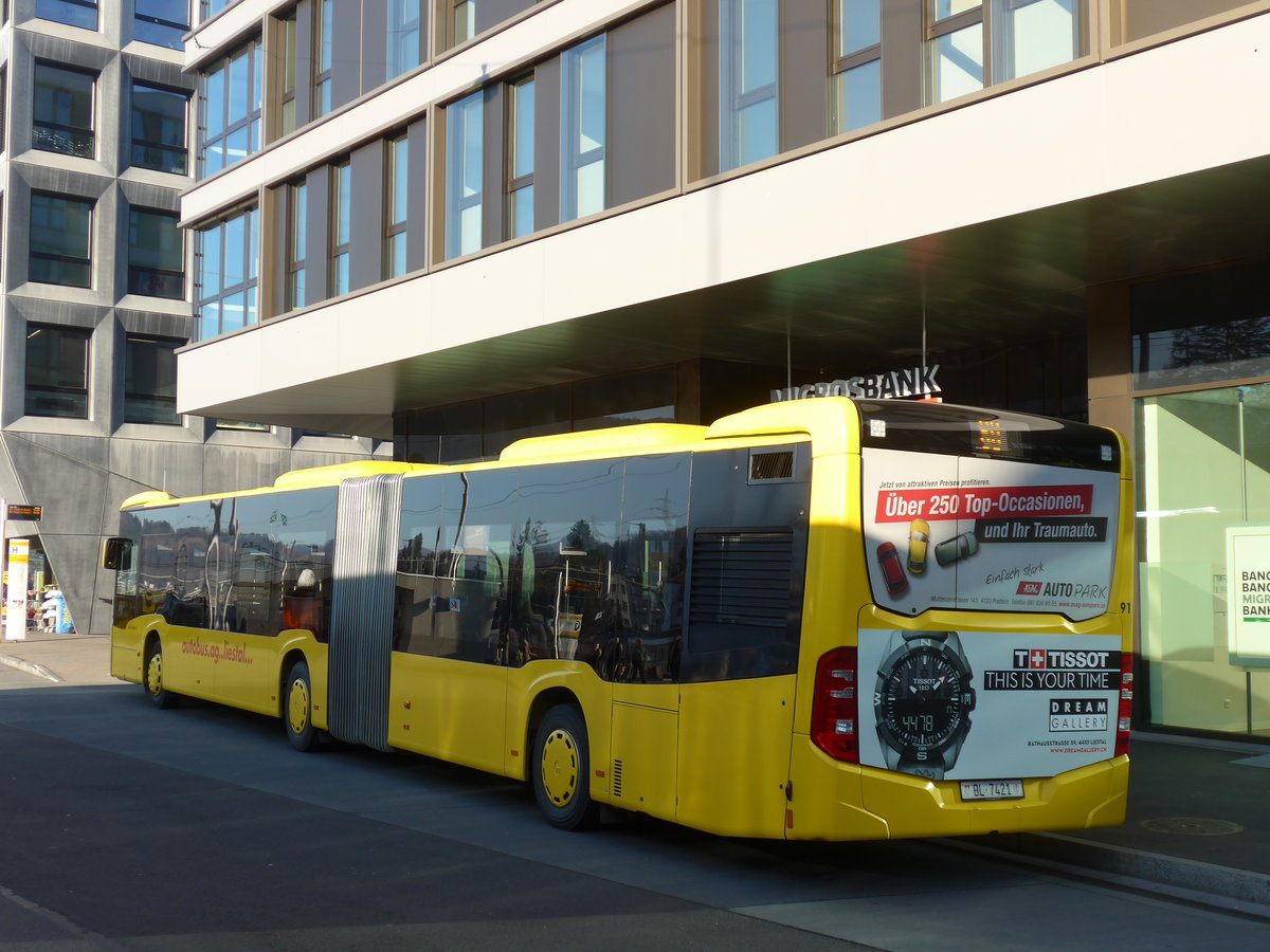 (176'901) - AAGL Liestal - Nr. 91/BL 7421 - Mercedes am 5. Dezember 2016 beim Bahnhof Liestal