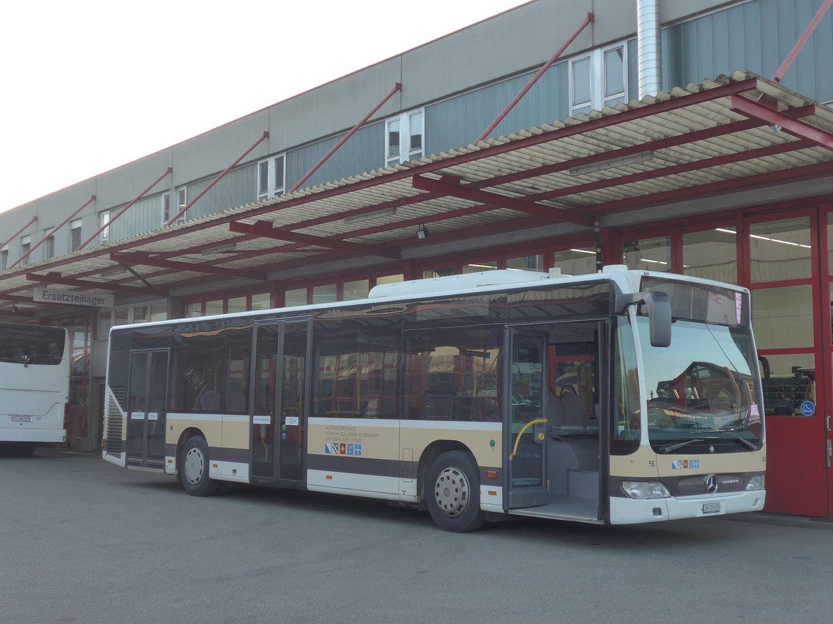 (176'990) - AZZK Zollikon - Nr. 55/ZH 735'555 - Mercedes am 6. Dezember 2016 in Kloten, EvoBus