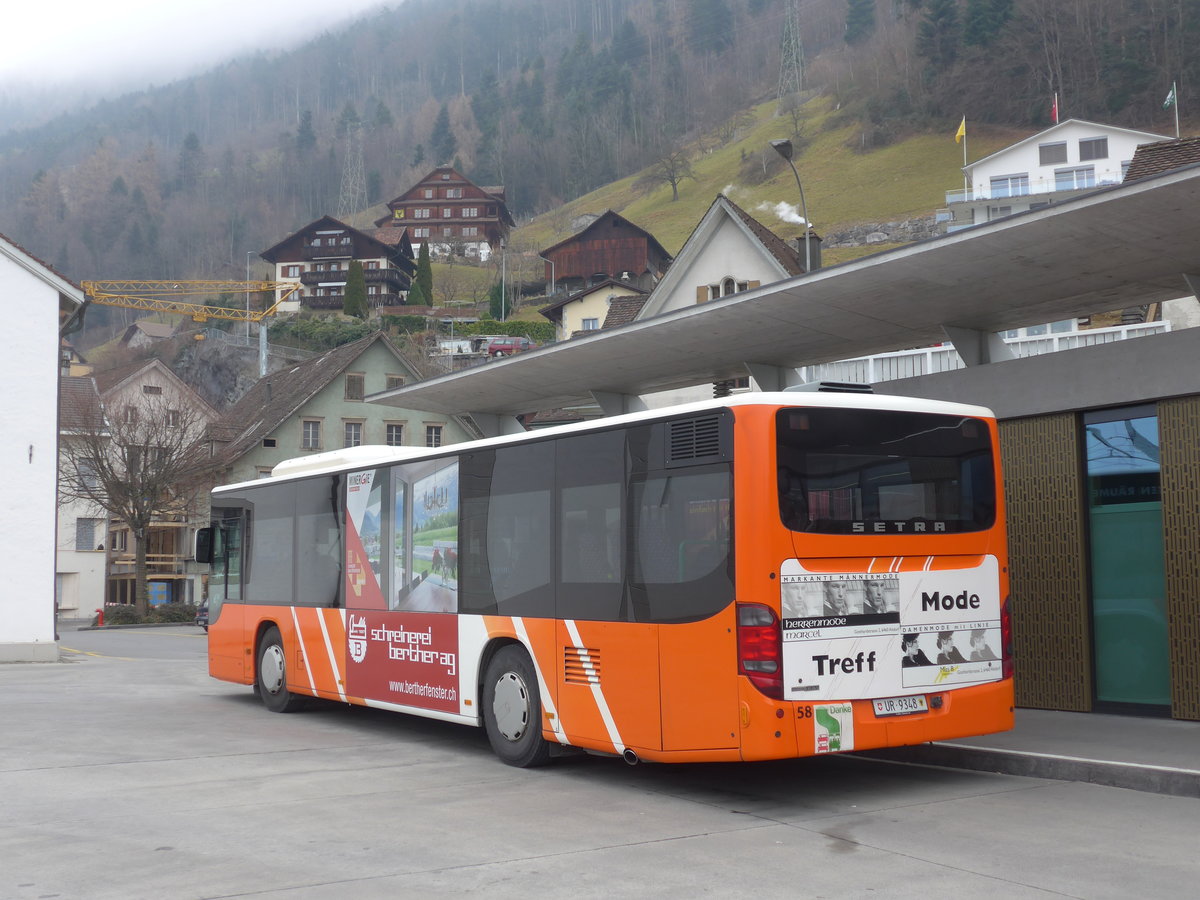 (177'476) - AAGU Altdorf - Nr. 58/UR 9348 - Setra am 30. Dezember 2016 in Flelen, Hauptplatz