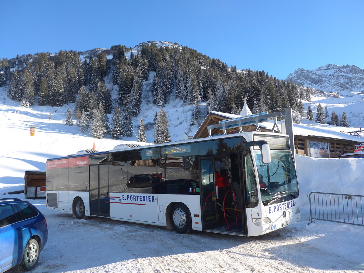 (178'020) - Portenier, Adelboden - Nr. 1/BE 27'928 - Mercedes (ex FRA-Bus, D-Frankfurt) am 9. Januar 2017 in Adelboden, Geils