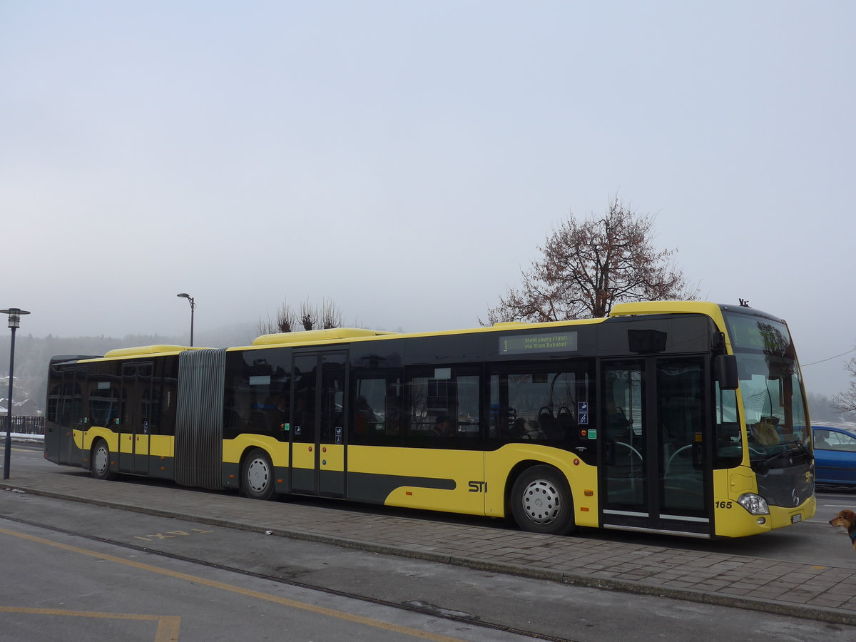 (178'151) - STI Thun - Nr. 165/BE 752'165 - Mercedes am 22. Januar 2017 beim Bahnhof Spiez