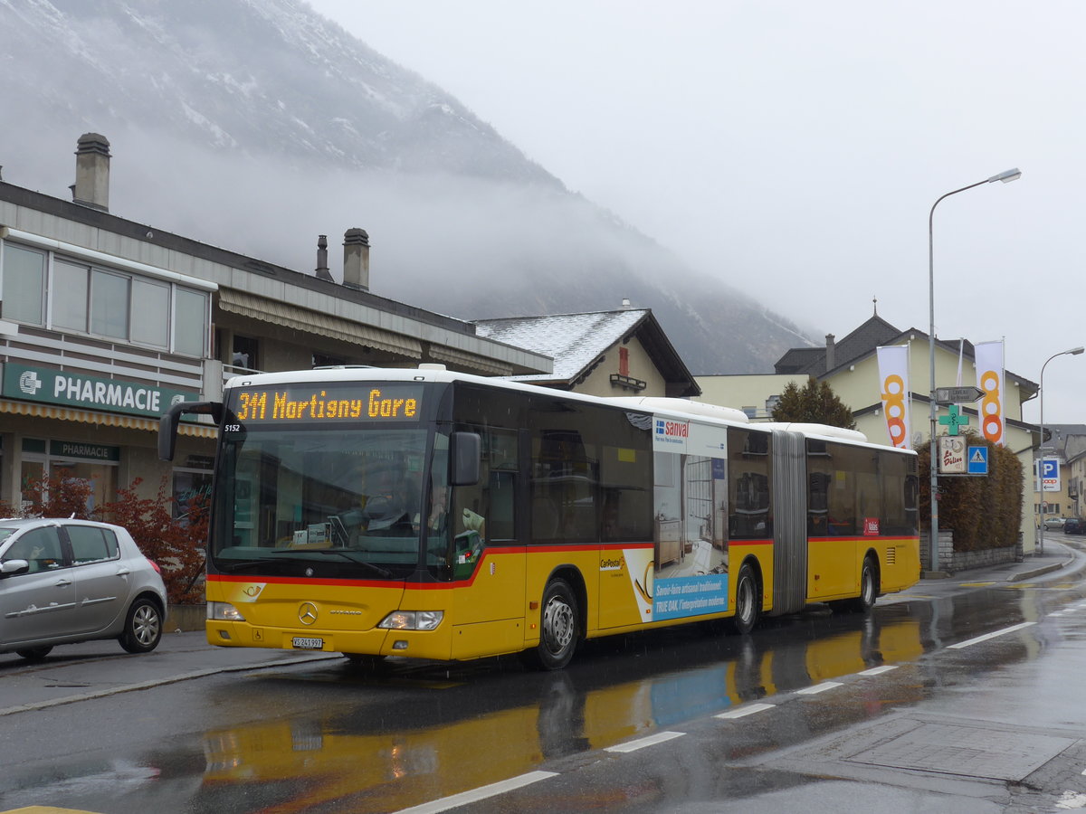 (178'239) - PostAuto Wallis - Nr. 11/VS 241'997 - Mercedes am 5. Februar 2017 in Leytron, Alte Post