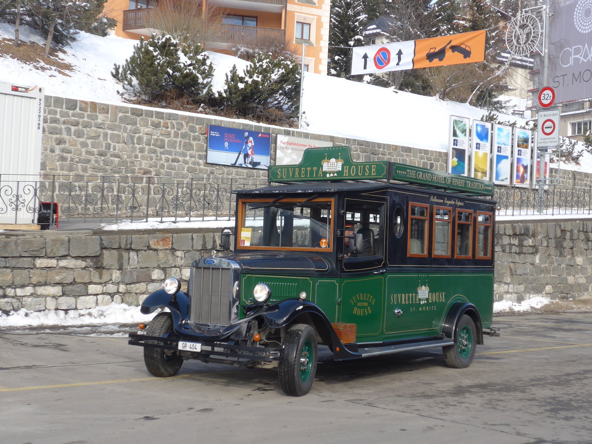 (178'406) - Suvretta-Haus, St. Moritz - GR 404 - Ford am 9. Februar 2017 beim Bahnhof St. Moritz