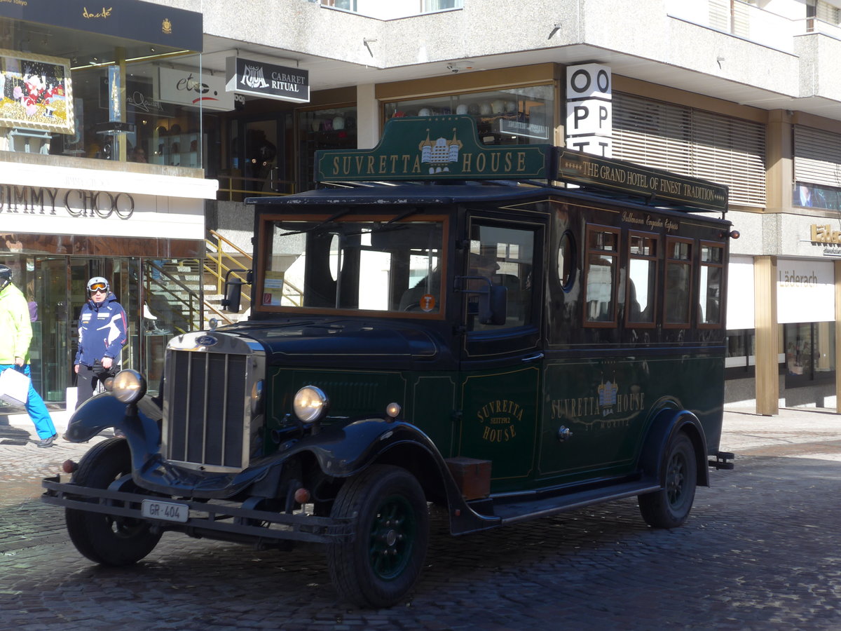 (178'611) - Suvretta-Haus, St. Moritz - GR 404 - Ford am 18. Februar 2017 beim Bahnhof St. Moritz