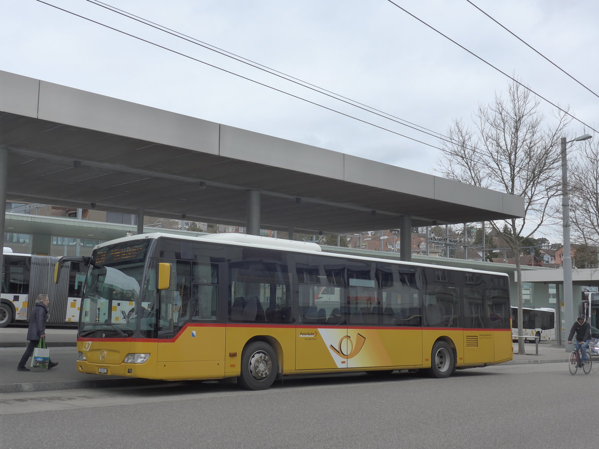 (179'024) - Rattin, Neuhausen - Nr. 253(17)/SH 917 - Mercedes am 20. Mrz 2017 beim Bahnhof Schaffhausen