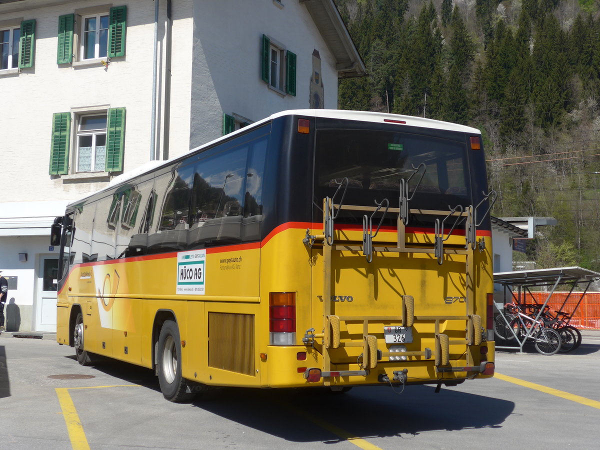 (179'592) - Fontana, Ilanz - Nr. 17/GR 326 - Volvo (ex Nr. 10; ex Nr. 1) am 14. April 2017 beim Bahnhof Ilanz