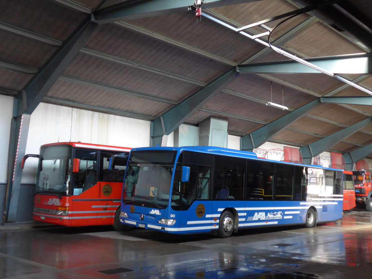 (179'701) - AFA Adelboden - Nr. 90/BE 398'916 - Mercedes am 23. April 2017 im Autobahnhof Adelboden