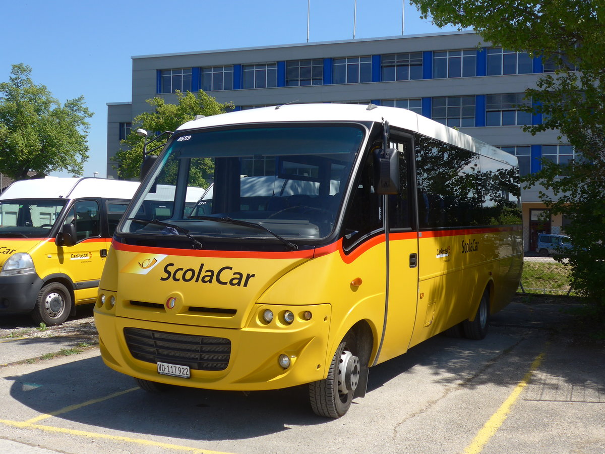 (179'861) - CarPostal Ouest - VD 117'922 - Cacciamali (ex PostAuto Graubnden) am 29. April 2017 in Yverdon, Garage