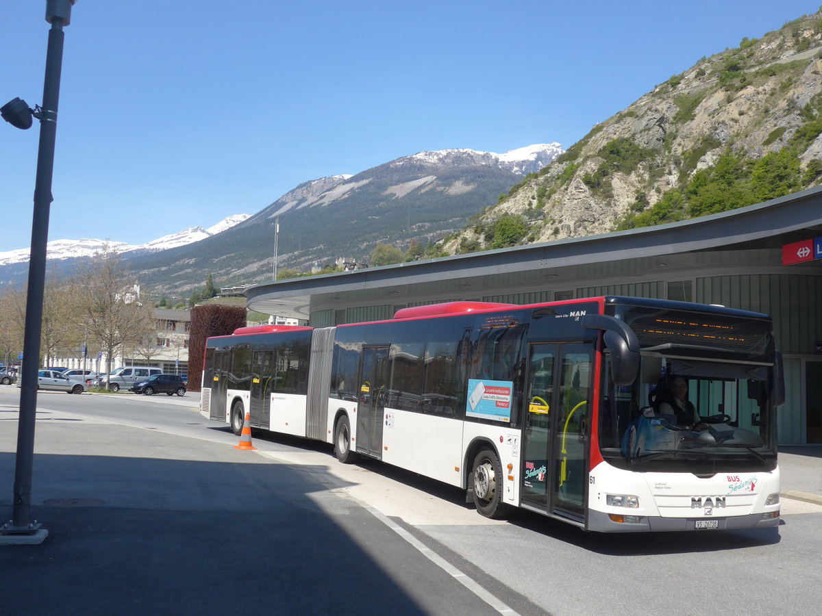 (179'928) - PostAuto Wallis - Nr. 61/VS 26'738 - MAN (ex Lathion, Sion Nr. 61) am 30. April 2017 beim Bahnhof Leuk