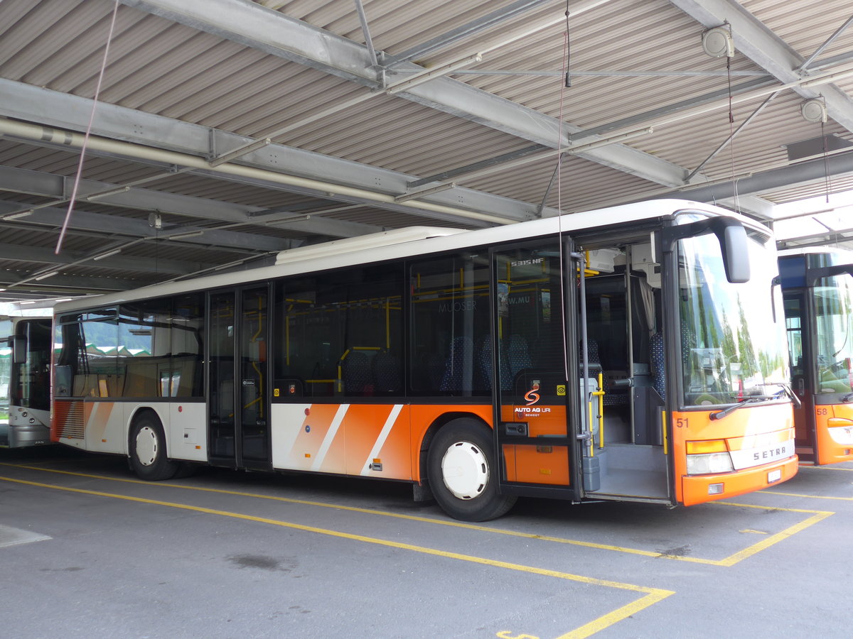 (180'703) - AAGU Altdorf - Nr. 51/UR 9311 - Setra am 24. Mai 2017 in Schattdorf, Garage