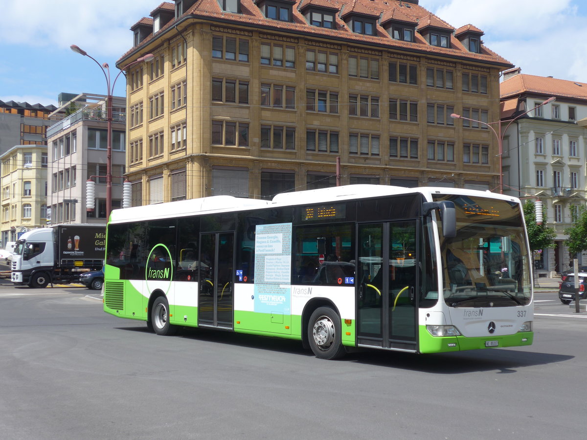 (181'083) - transN, La Chaux-de-Fonds - Nr. 337/NE 85'337 - Mercedes am 12. Juni 2017 beim Bahnhof La Chaux-de-Fonds