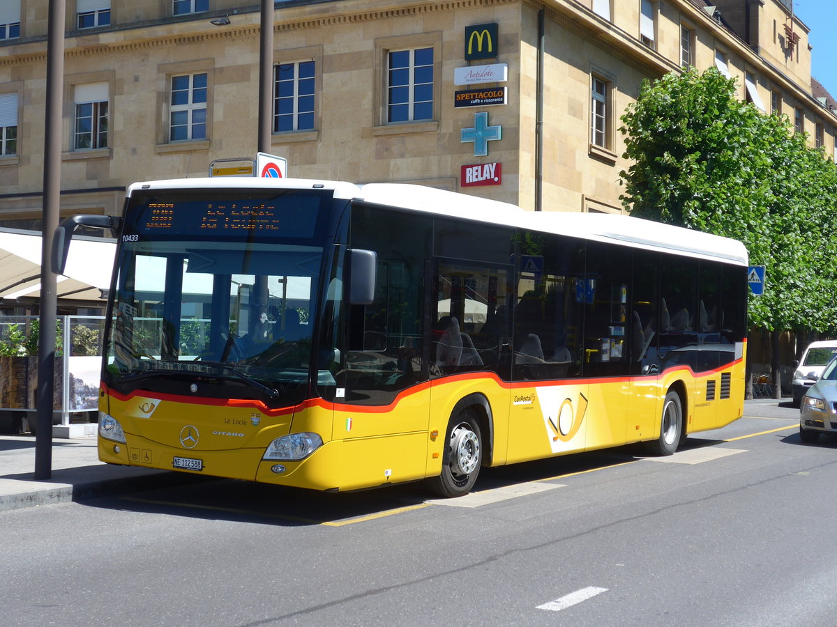 (181'207) - CarPostal Ouest - NE 112'588 - Mercedes am 18. Juni 2017 beim Bahnhof Neuchtel