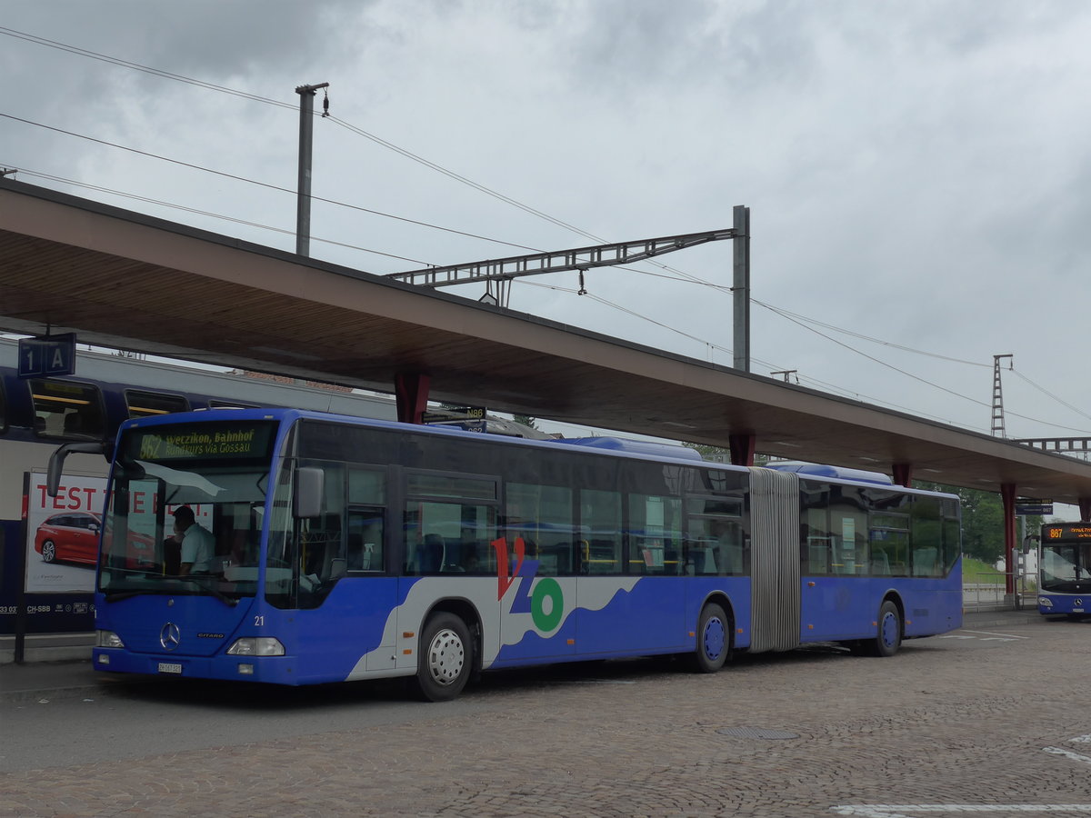 (181'968) - VZO Grningen - Nr. 21/ZH 167'321 - Mercedes am 10. Juli 2017 beim Bahnhof Wetzikon