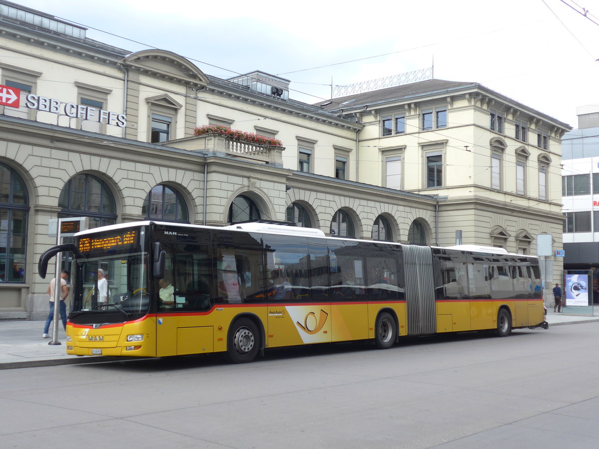 (182'013) - Moser, Flaach - Nr. 293/ZH 186'956 - MAN am 10. Juli 2017 beim Hauptbahnhof Winterthur