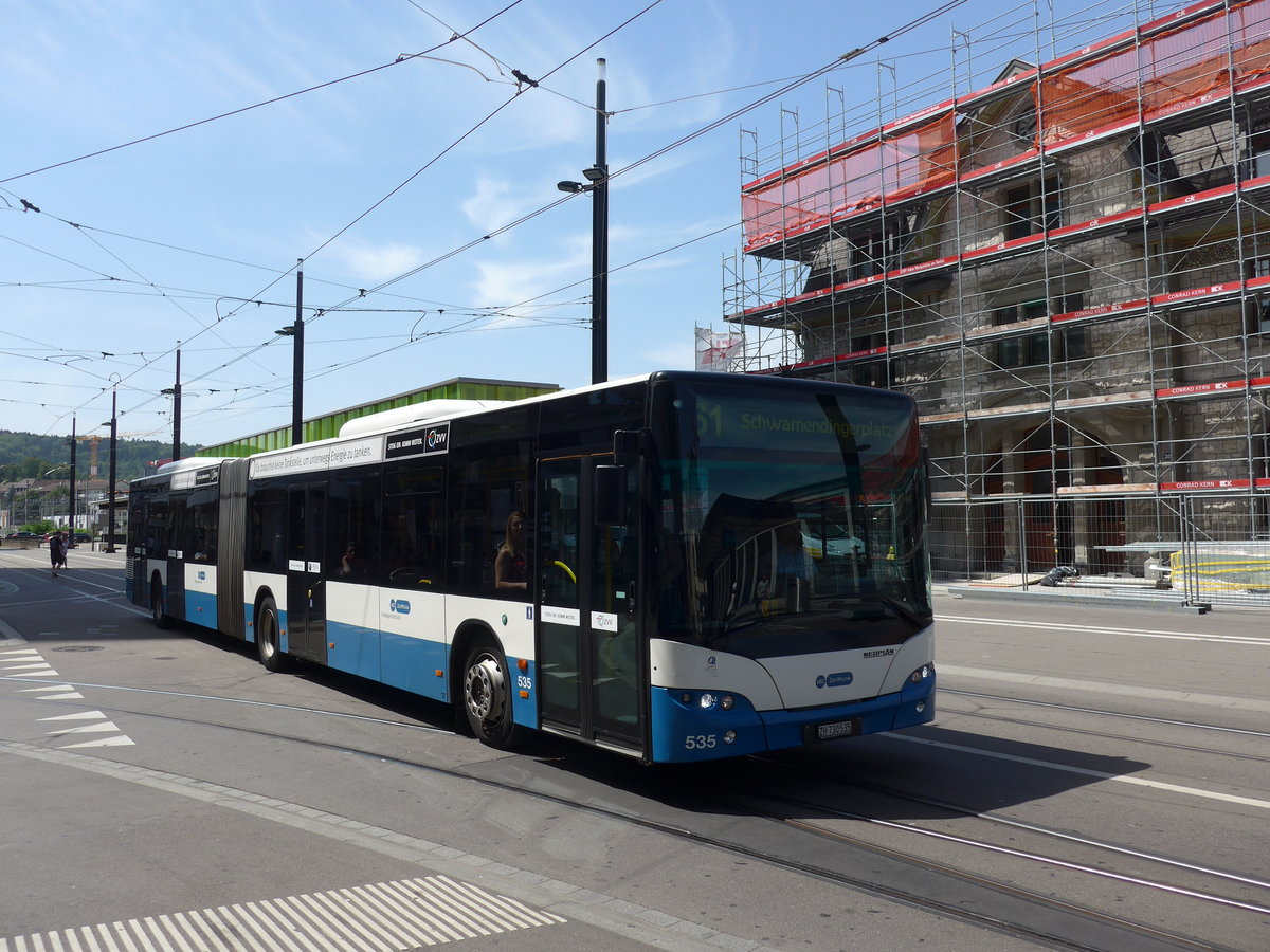 (182'639) - VBZ Zrich - Nr. 535/ZH 730'535 - Neoplan am 3. August 2017 beim Bahnhof Zrich-Oerlikon