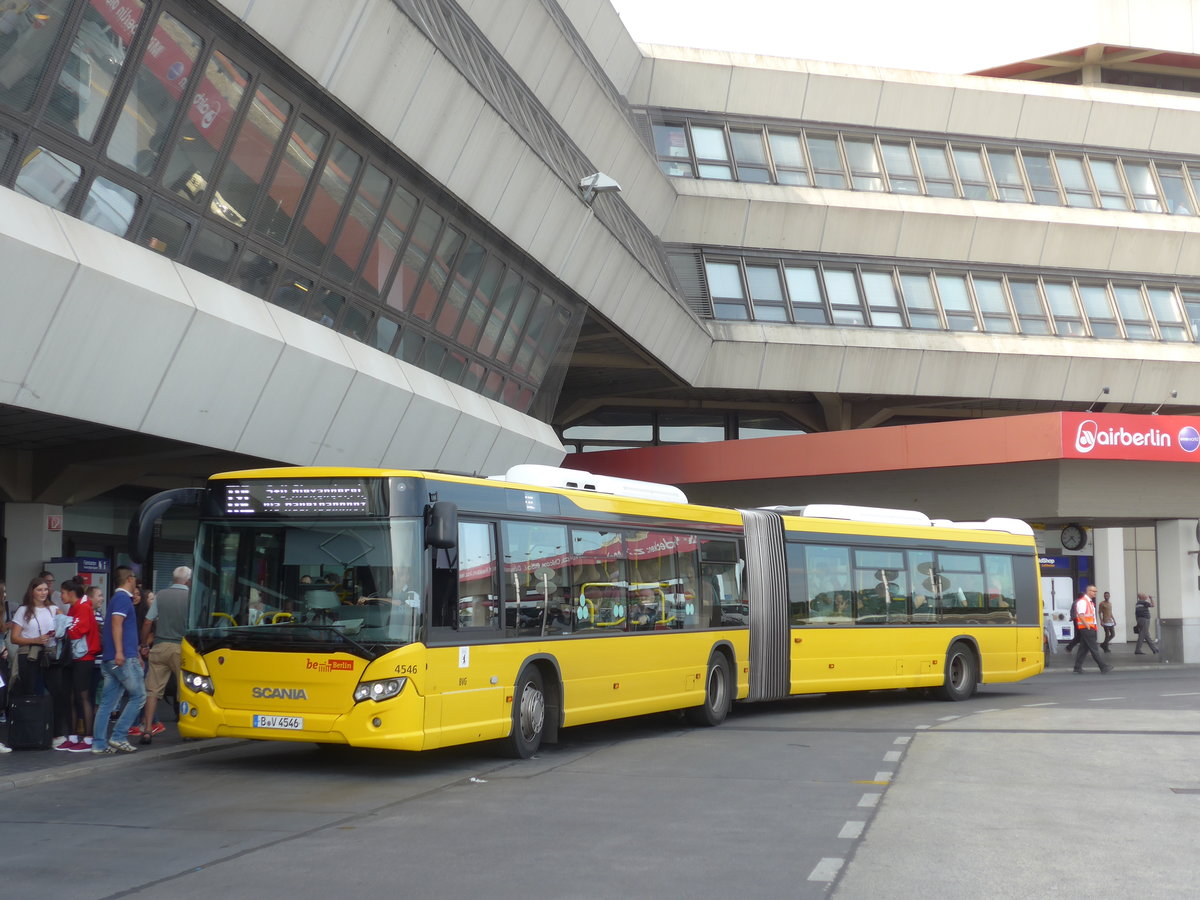 (183'373) - BVG Berlin - Nr. 4546/B-V 4546 - Scania am 10. August 2017 in Berlin, Flughafen Tegel