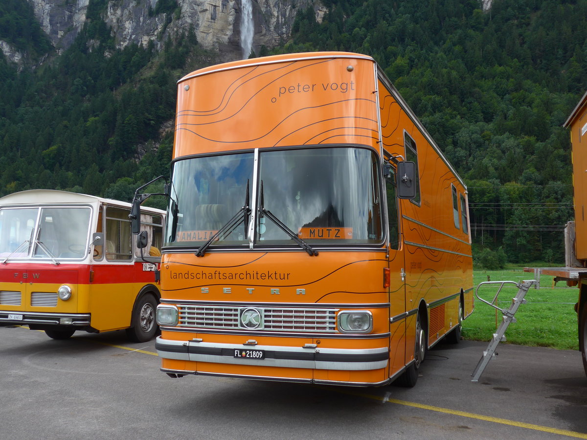 (183'554) - Aus Liechtenstein: Vogt, Vaduz - FL 21'809 - Setra am 19. August 2017 in Unterbach, Rollfeld