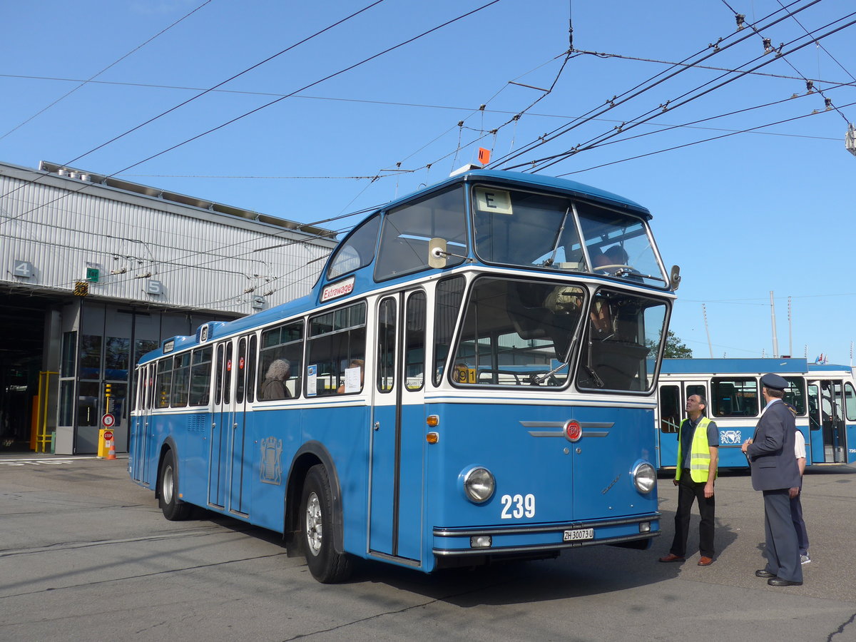 (183'668) - FBW-Club, Mnnedorf - Nr. 239/ZH 30'073 U - FBW/Tscher Hochlenker (ex VBZ Zrich Nr. 239; ex Kamm, Schlieren; ex VBZ Zrich Nr. 239; ex VBZ Zrich Nr. 219) am 20. August 2017 in Zrich, Garage Hardau