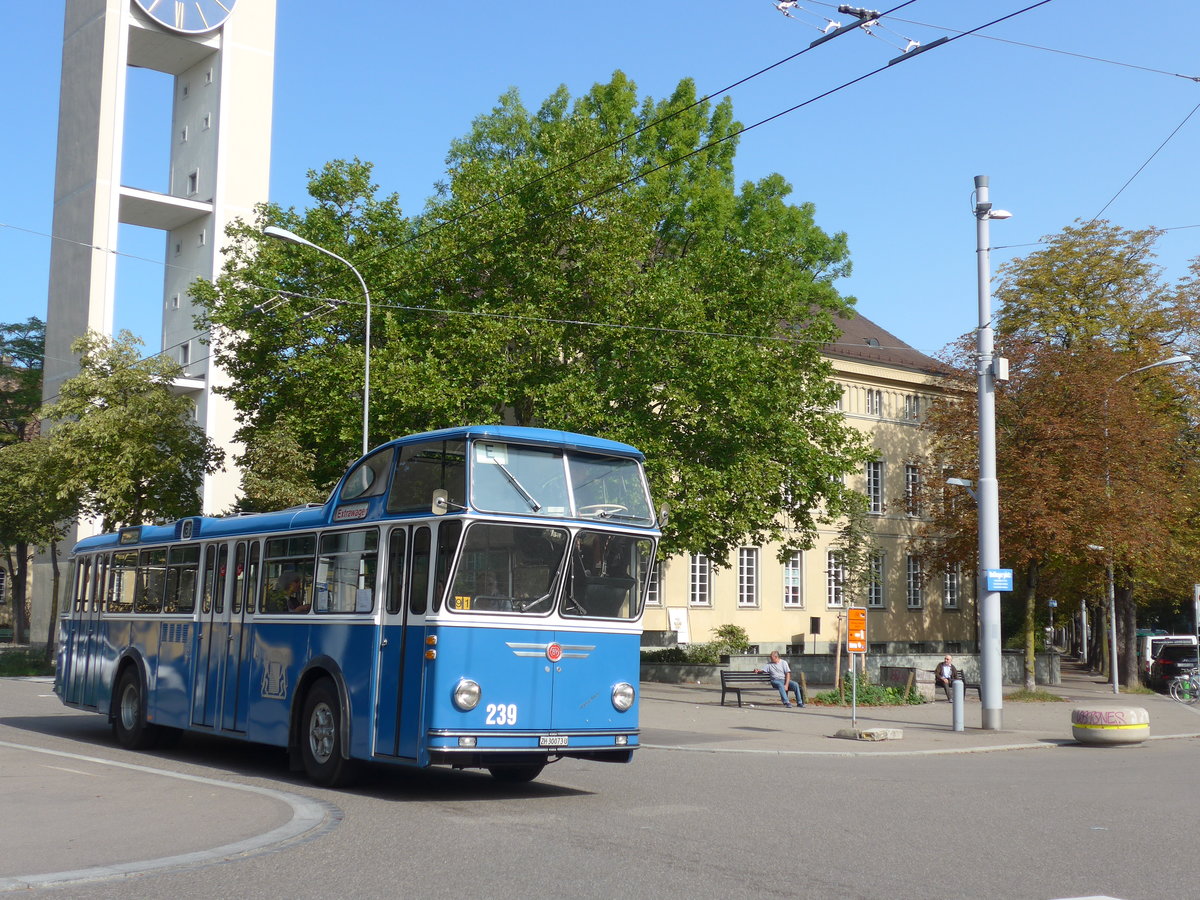 (183'705) - FBW-Club, Mnnerdorf - Nr. 239/ZH 30'073 U - FBW/Tscher Hochlenker (ex VBZ Zrich Nr. 239; ex Kamm, Schlieren; ex VBZ Zrich Nr. 239; ex VBZ Zrich Nr. 219) am 20. August 2017 in Zrich, Bullingerplatz