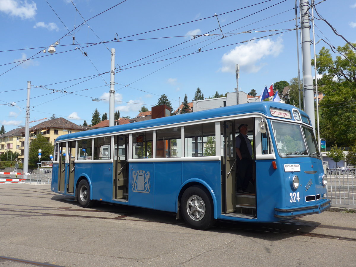 (183'729) - VBZ Zrich (TMZ) - Nr. 324/ZH 66'324 - FBW/Tscher (ex Privat; ex VBZ Zrich Nr. 324) am 20. August 2017 in Zrich, Burgwies