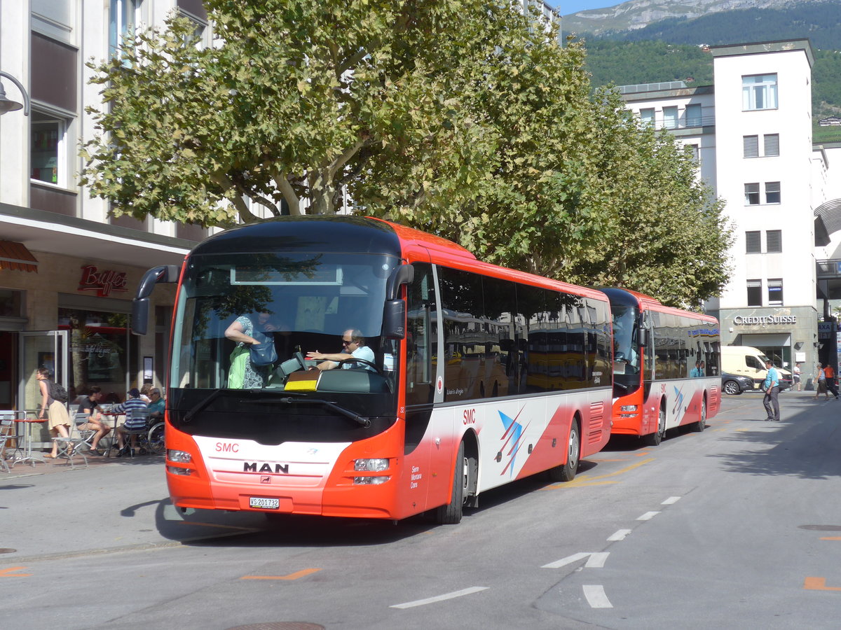 (184'155) - SMC Montana - Nr. 32/VS 201'732 - MAN am 25. August 2017 beim Bahnhof Sierre (prov. Haltestelle)