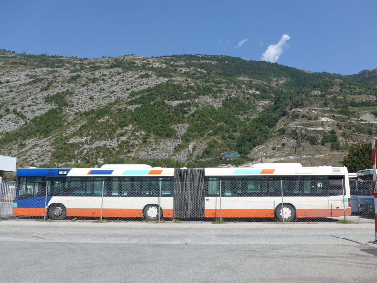 (184'204) - Ruffiner, Turtmann - Volvo (ex Globe-Limo, Genve Nr. 354; ex TPG Genve Nr. 354) am 25. August 2017 in Turtmann, Garage