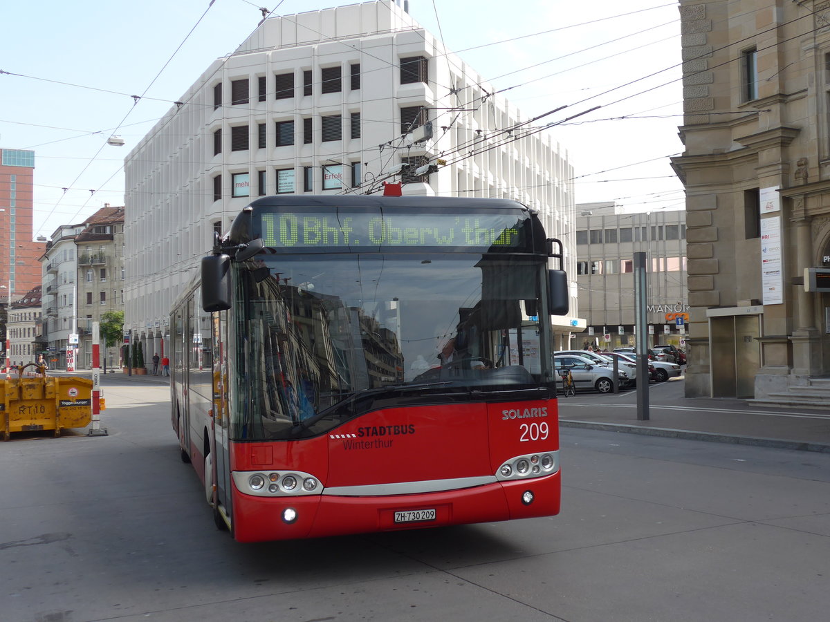 (184'523) - SW Winterthur - Nr. 209/ZH 730'209 - Solaris am 27. August 2017 beim Hauptbahnhof Winterthur