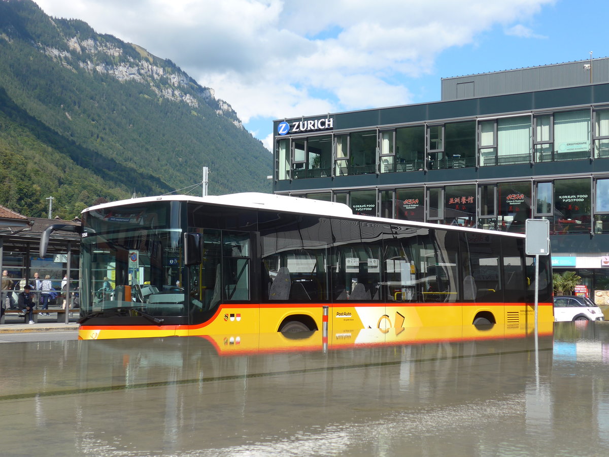 (184'618) - Flck, Brienz - Nr. 0/BE 13'878 - Setra am 3. September 2017 beim Bahnhof Interlaken Ost