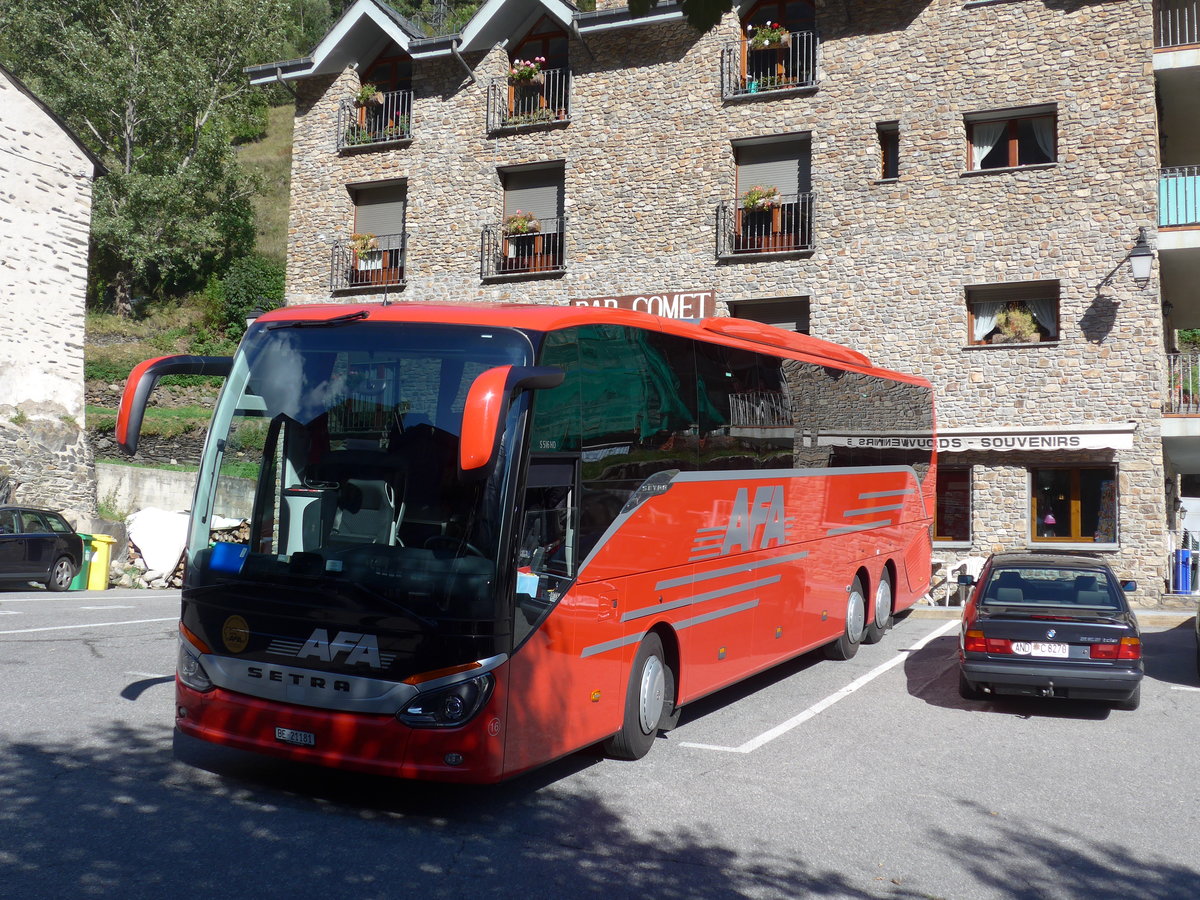 (185'402) - Aus der Schweiz: AFA Adelboden - Nr. 16/BE 21'181 - Setra am 27. September 2017 in Meritxell, Kirche