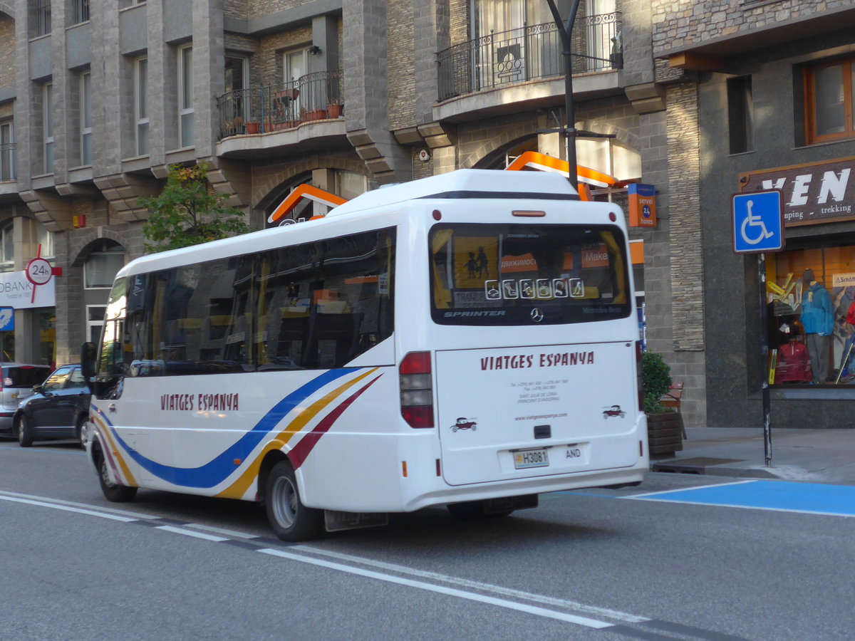 (185'420) - Viatges Espanya, Sant Juli de Lria - H3081 - Mercedes am 27. September 2017 in La Massana, Les Entrades