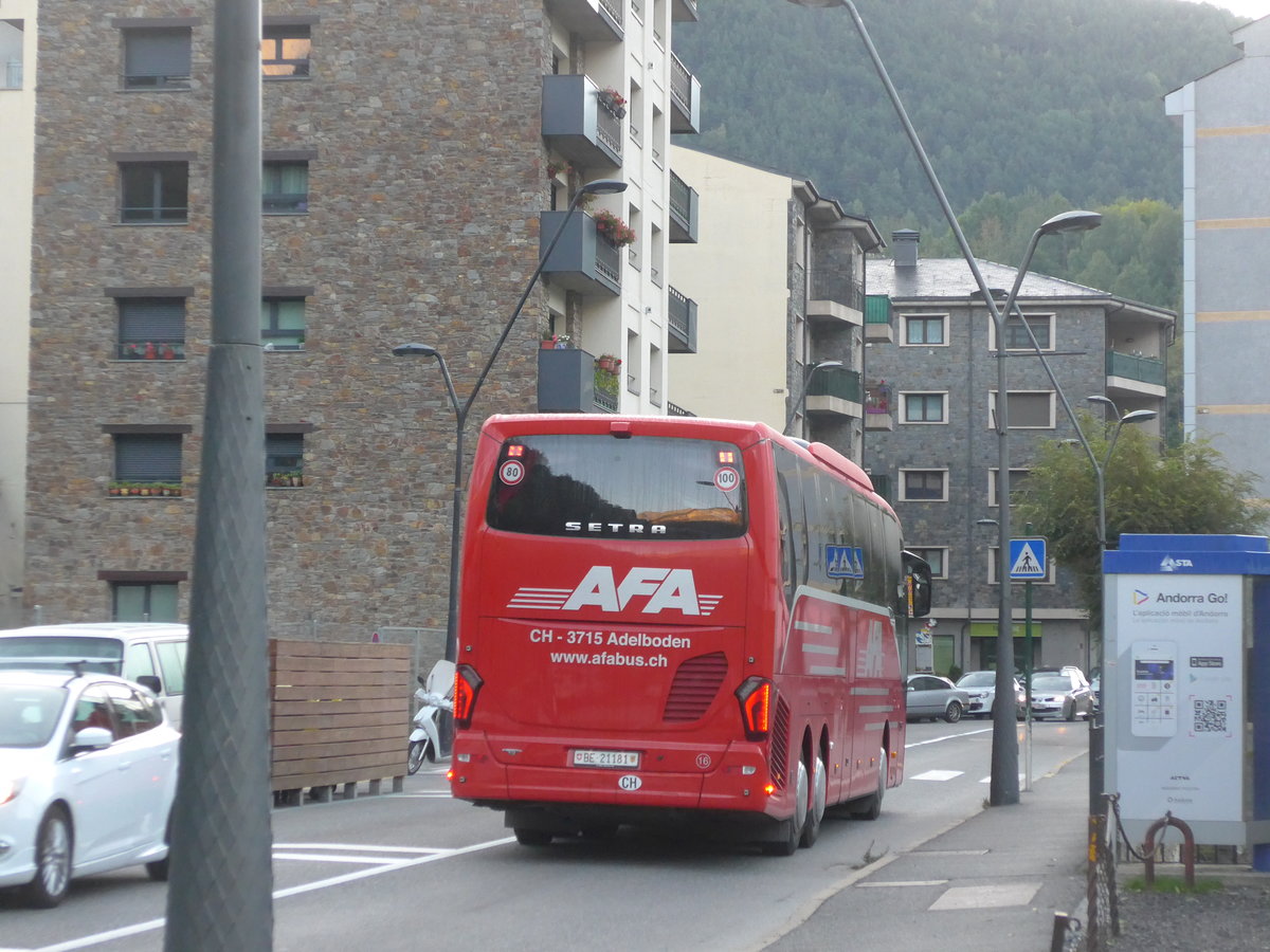 (185'604) - Aus der Schweiz: AFA Adelboden - Nr. 16/BE 21'181 - Setra am 29. September 2017 in La Massana, El Pui