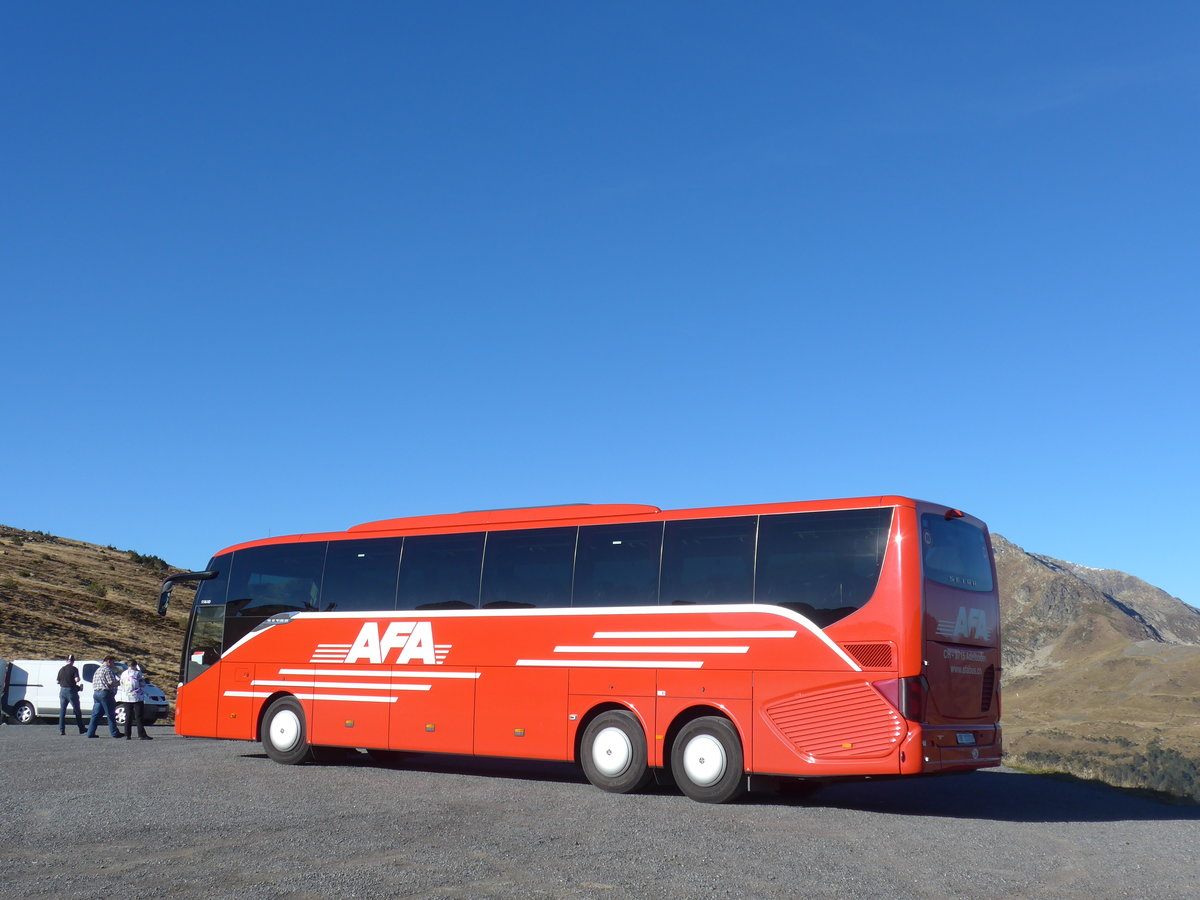 (185'615) - Aus der Schweiz: AFA Adelboden - Nr. 16/BE 21'181 - Setra am 29. September 2017 auf dem Port d'Envalira, 2408 Meter ber Meer