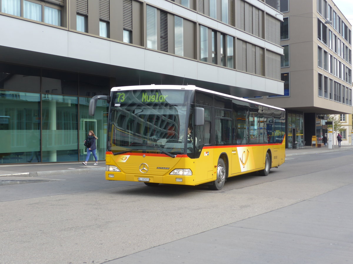 (186'097) - PostAuto Nordschweiz - BL 165'871 - Mercedes (ex SO 135'736) am 21. Oktober 2017 beim Bahnhof Liestal