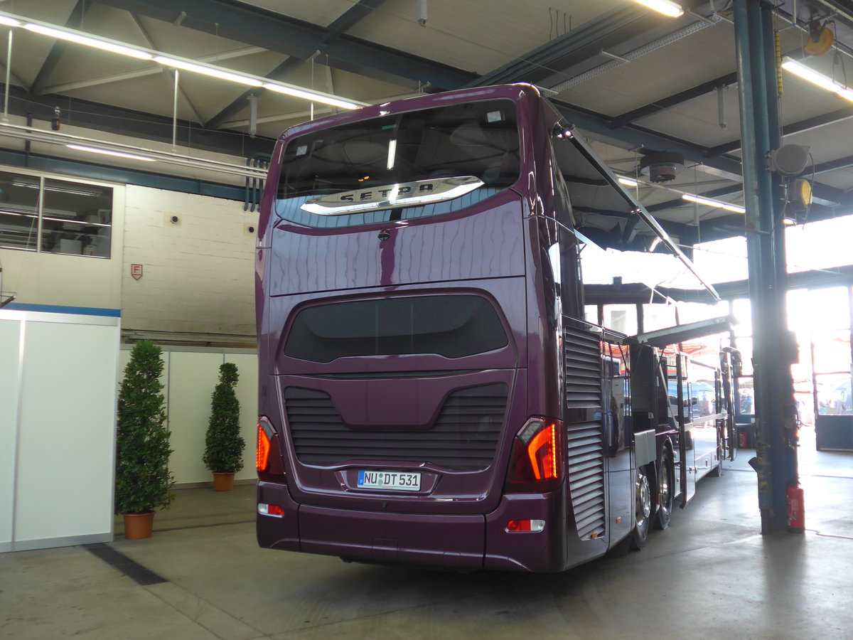 (186'191) - Aus Deutschland: Setra, Ulm - NU-DT 531 - Setra am 3. November 2017 in Kloten, EvoBus