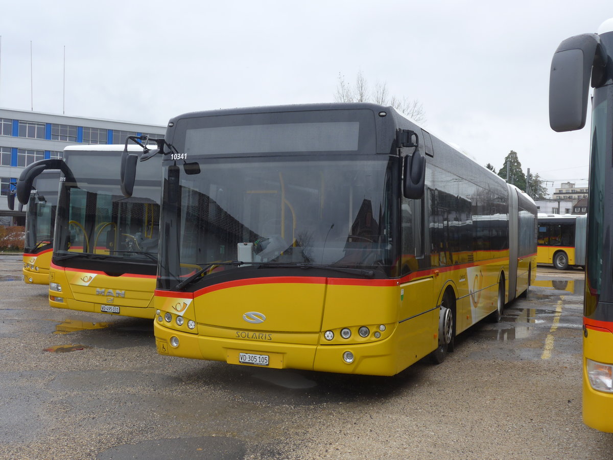 (186'660) - CarPostal Ouest - VD 305'105 - Solaris am 25. November 2017 in Yverdon, Garage