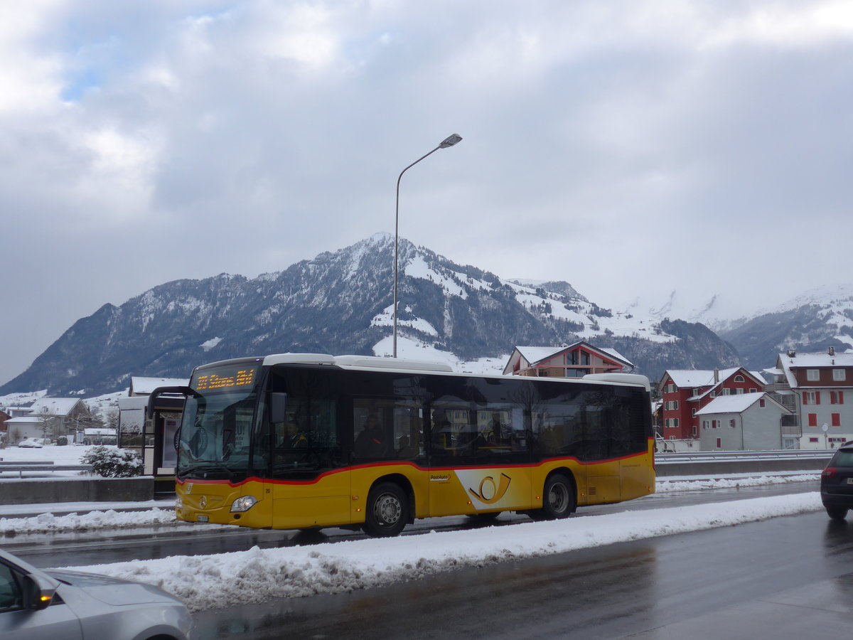 (186'818) - Thepra, Stans - Nr. 20/NW 19'589 - Mercedes am 9. Dezember 2017 in Stans, Lnderpark