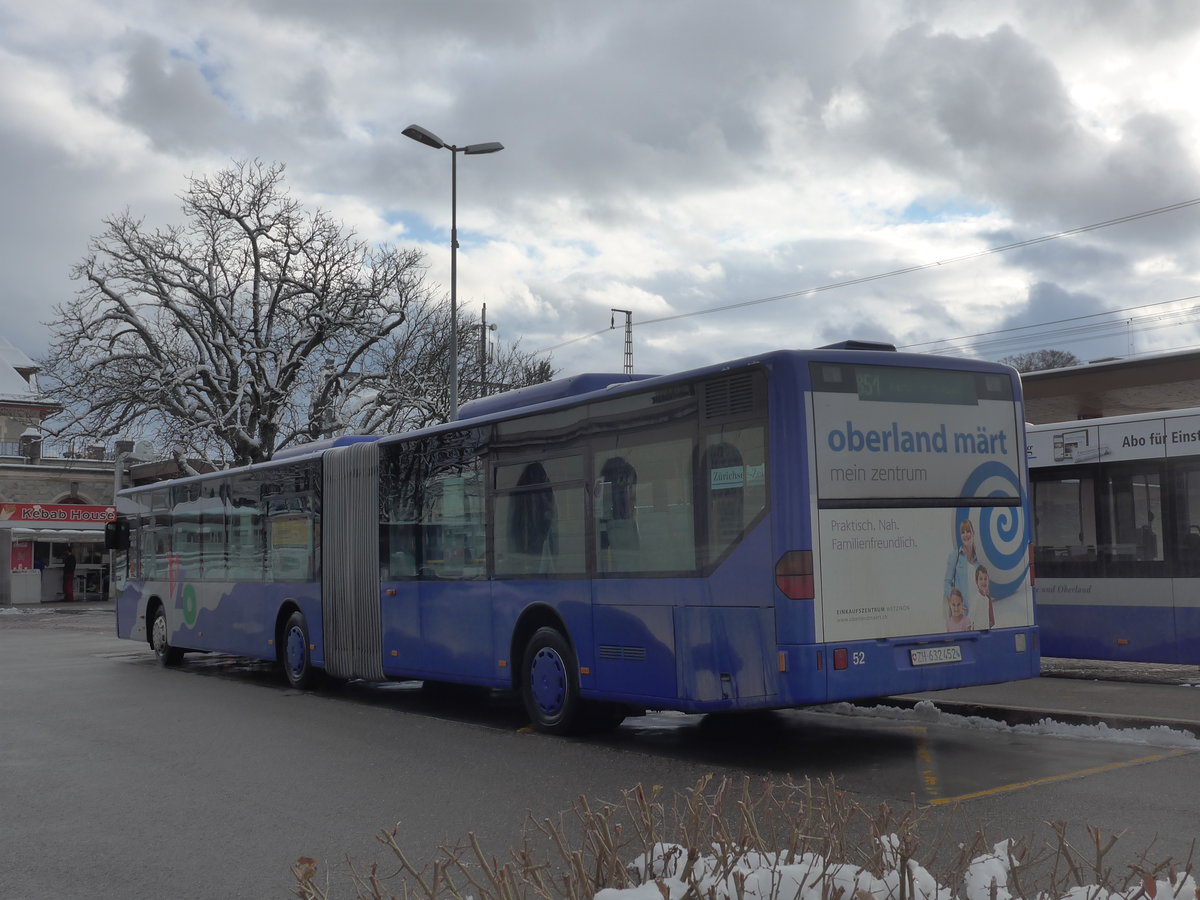 (186'895) - VZO Grningen - Nr. 52/ZH 632'452 - Mercedes am 9. Dezember 2017 beim Bahnhof Wetzikon