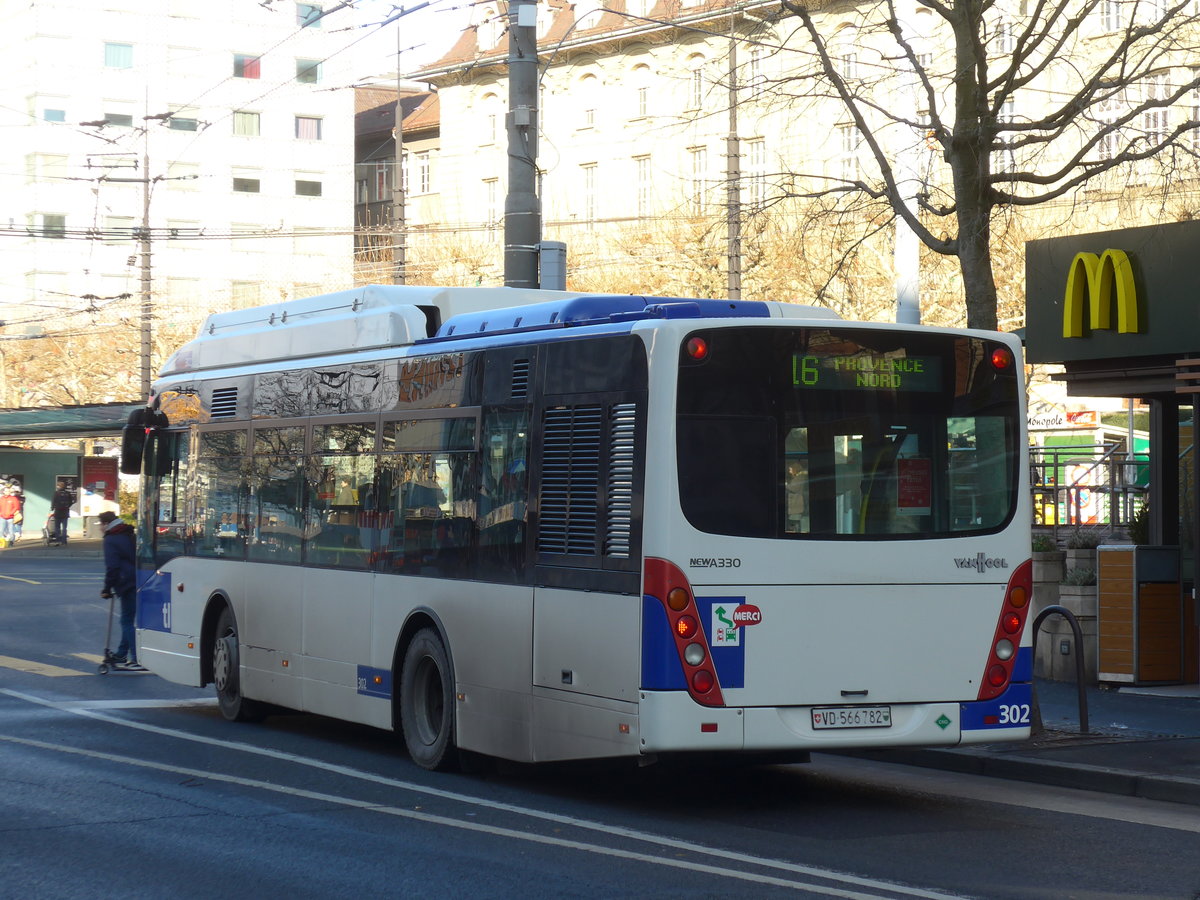 (187'149) - TL Lausanne - Nr. 302/VD 566'782 - Van Hool am 23. Dezember 2017 in Lausanne, Chauderon