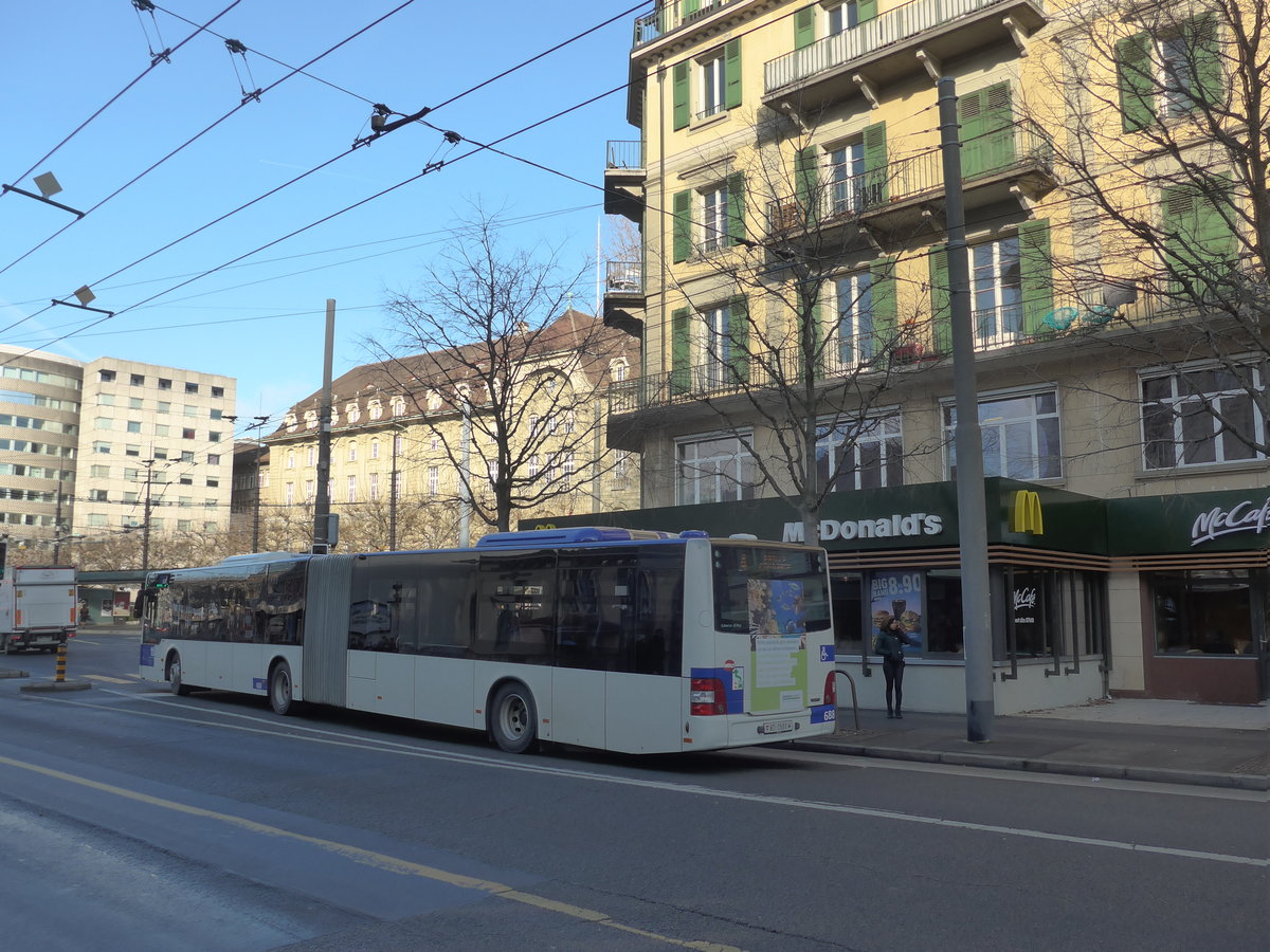 (187'179) - TL Lausanne - Nr. 688/VD 1581 - MAN am 23. Dezember 2017 in Lausanne, Chauderon