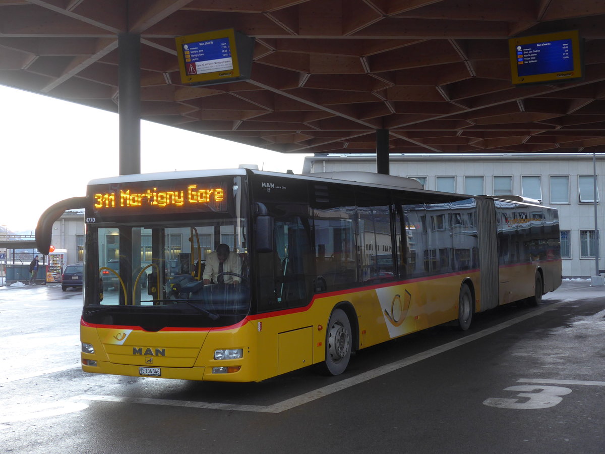 (187'256) - Buchard, Leytron - VS 104'346 - MAN (ex Nr. 160) am 23. Dezember 2017 beim Bahnhof Sion