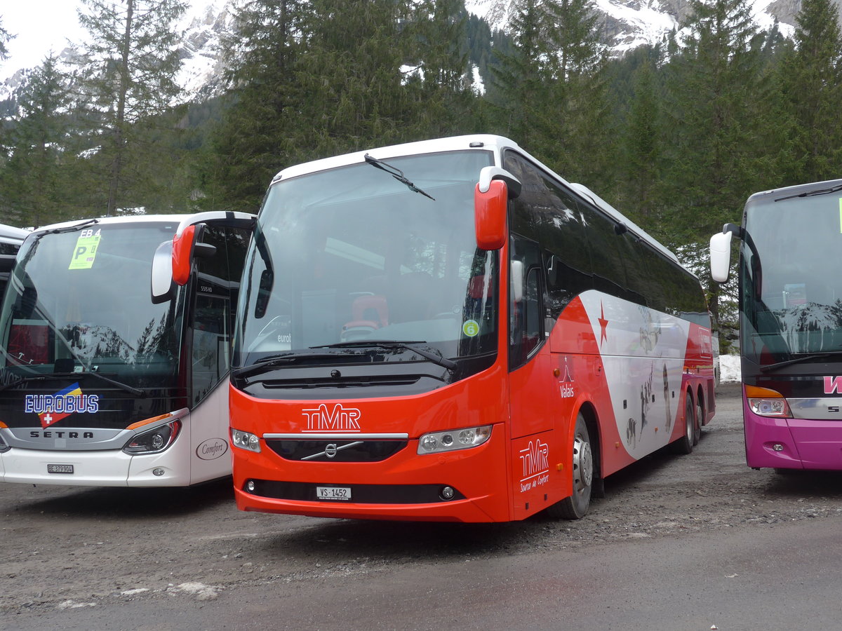 (187'819) - TMR Martigny - VS 1452 - Volvo am 7. Januar 2018 in Adelboden, Unter dem Birg