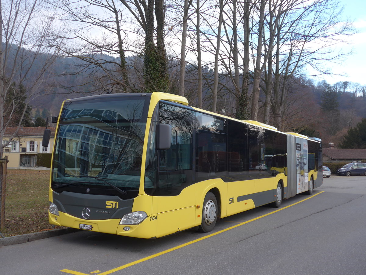 (187'888) - STI Thun - Nr. 164/BE 752'164 - Mercedes am 7. Januar 2018 bei der Schifflndte Thun