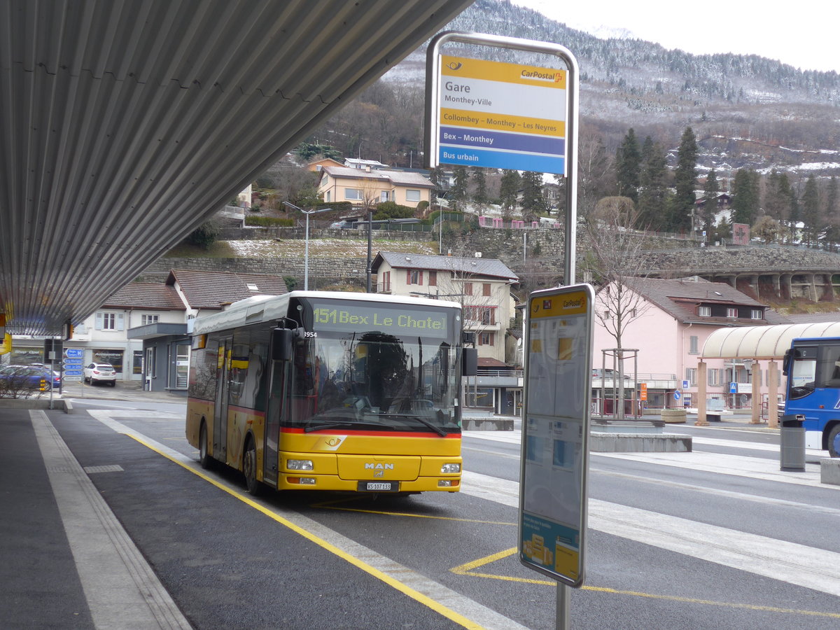 (188'015) - TPC Aigle - VS 107'133 - MAN/Gppel (ex VD 1261) am 20. Januar 2018 beim Bahnhof Monthey-Ville