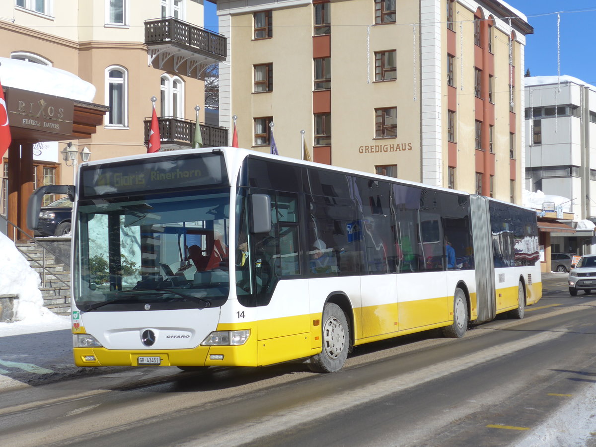 (188'523) - VBD Davos - Nr. 14/GR 43'451 - Mercedes am 13. Februar 2018 beim Bahnhof Davos Dorf