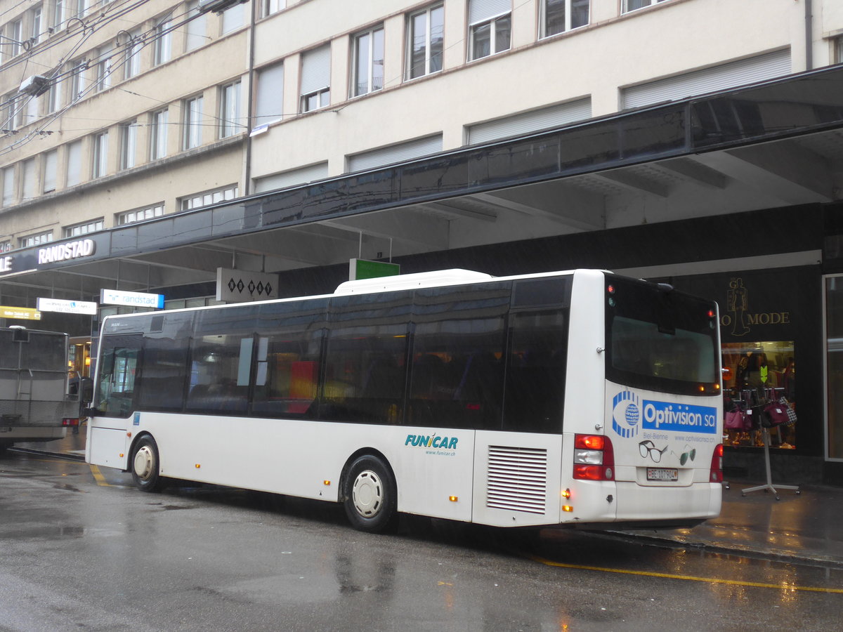 (188'738) - Funi-Car, Biel - Nr. 4/BE 107'904 - MAN/Gppel am 15. Februar 2018 beim Bahnhof Biel