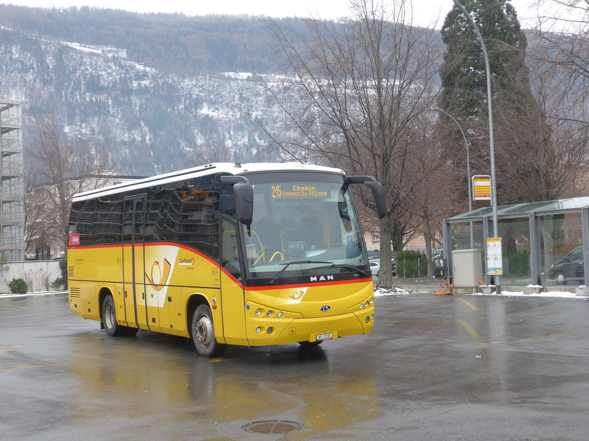 (189'020) - TMR Martigny - Nr. 127/VS 1110 - MAN/Beulas am 3. Mrz 2018 beim Bahnhof Martigny