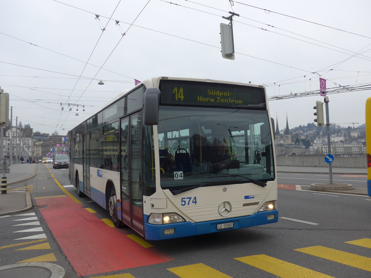 (189'331) - VBL Luzern - Nr. 574/LU 15'060 - Mercedes am 17. Mrz 2018 beim Bahnhof Luzern