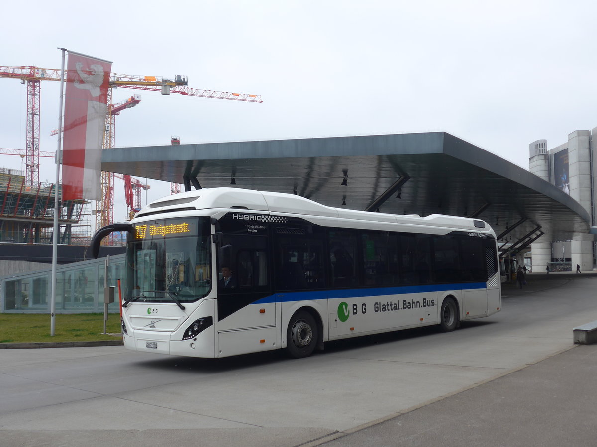 (189'566) - Welti-Furrer, Bassersdorf - Nr. 83/ZH 729'380 - Volvo am 19. Mrz 2018 in Zrich, Flughafen