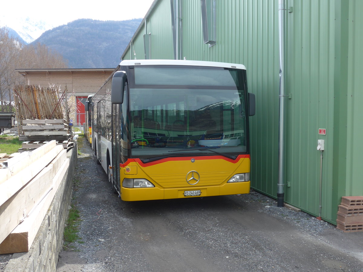 (189'730) - Buchard, Leytron - Nr. 61/VS 240'469 - Mercedes (ex TPM Morges Nr. 60; ex TPL Lugano Nr. 3) am 30. Mrz 2018 in Leytron, Garage