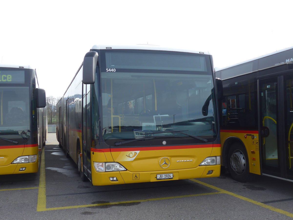 (189'882) - CarPostal Ouest - JU 1924 - Mercedes (ex Nr. 73; ex Stucki, Porrentruy Nr. 20) am 2. April 2018 in Develier, Parkplatz